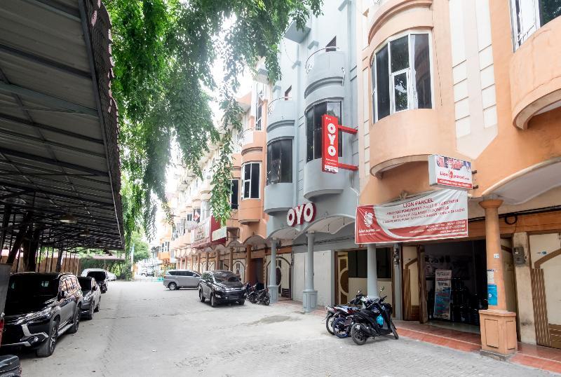 Oyo 835 Metropolitan Home Stay Medan Dış mekan fotoğraf